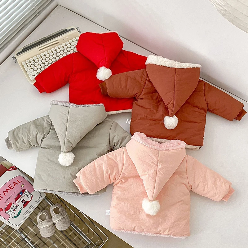 2024 New Winter Newborn Baby Girls Long Sleeved Solid Color Hooded Thicken Warm Cardigan Coat Toddler Baby Girl Plush Jacket