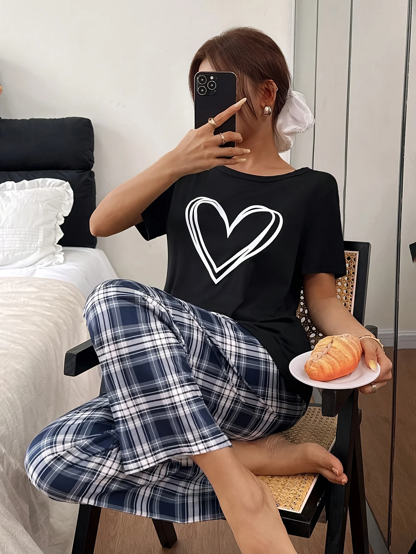 Women's Four-Season Pajamas, Loose-Fitting, Simple and Comfortable Printed Short-Sleeve Long Pants Thin Pajama Set
