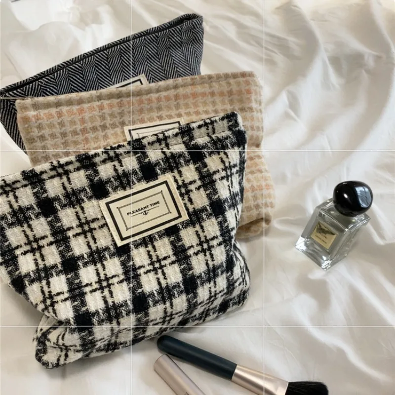 Tweed Plaid Makeup Bag Wool Blend Houndstooth Cosmetic Pouch Vintage Autumn Winter Handheld Clutch for Women