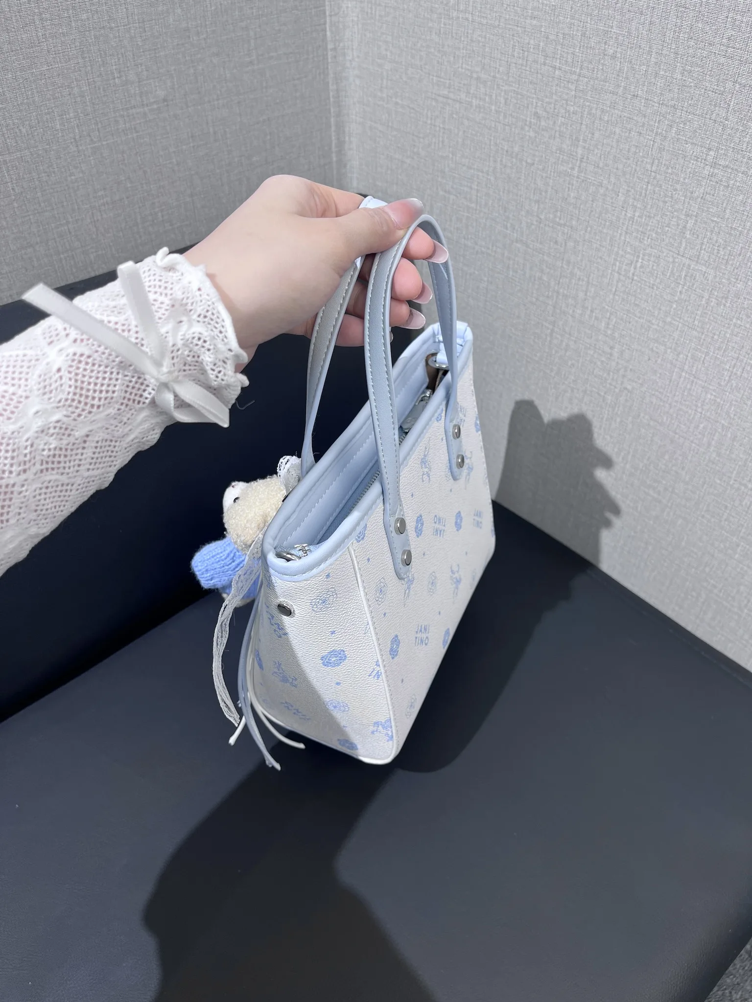 fashionable-printed-tote-bag-women's-spring-2026-new-high-end-feelings-crossbody-small-square-bag-leather-purse-zipper-closure