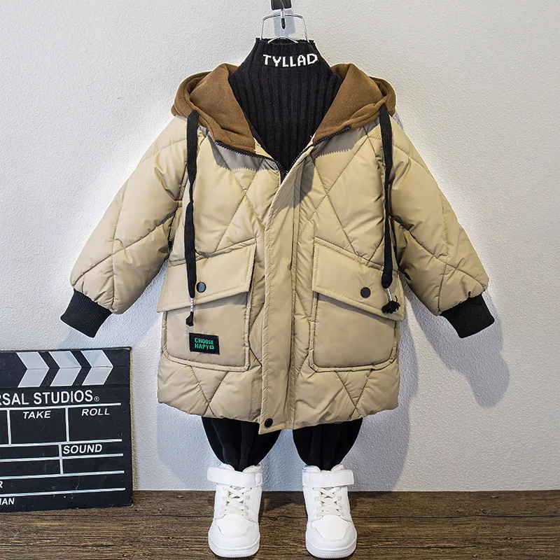 Thickened and Plush Boys Warm Down Cotton Jacket 2024 New Winter Children Clothing Hooded Boys Cotton Jacket Top