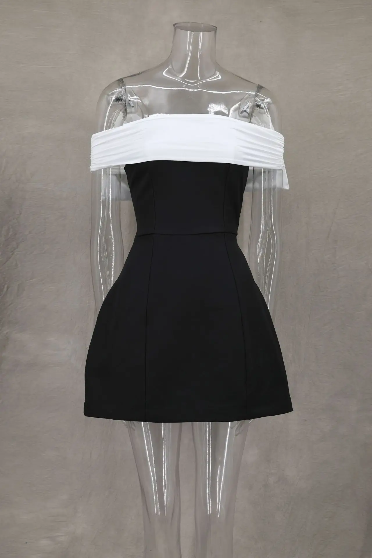 Elegant Off Shoulder Backless Bow Black Women Dress Sexy Strapless Slim Mini Evening Dress Female Party Birthday Dress 2024 New