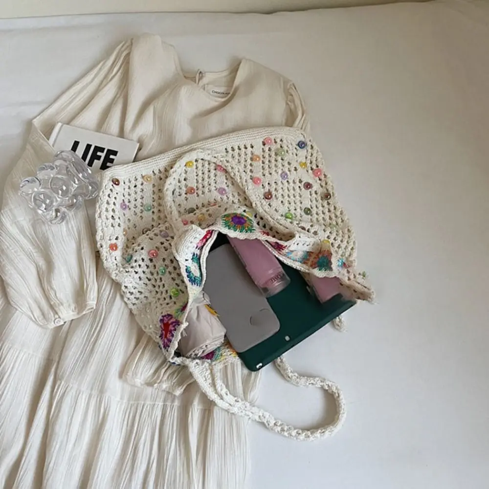 

Korean Style Knitting Shoulder Bag Contrast Color Large Capacity Crochet Tote Bag Versatile Solid Color Casual Woven Handbag