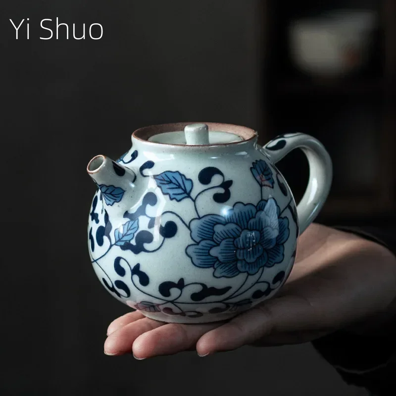 

Blue and White Porcelain Teapot Handmade Ceramic Teapot Kung Fu Tea Set Small Single Pot Handle Pot Tea Making Device Tea Pot