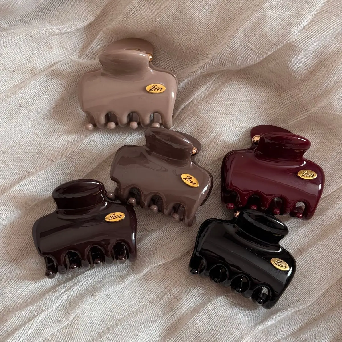 

Korean Woman Exquisite Version Gold Label Small Acetate Hair Claws Barrettes Lady Trendy Side Clips Girls Senior Hair Accessorie