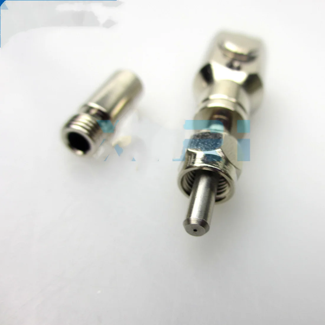 SMA905 Bare Fiber Adapter SMA905 Conversion Metal Ferrule SMA Quick Connection