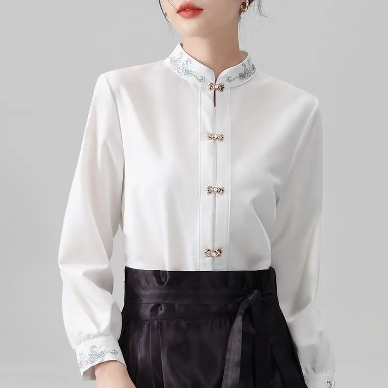 

New Chinese Style Top for Early Spring Featuring a Stand Up Collar and a Chinese Style Embroidered Shirt for Women
