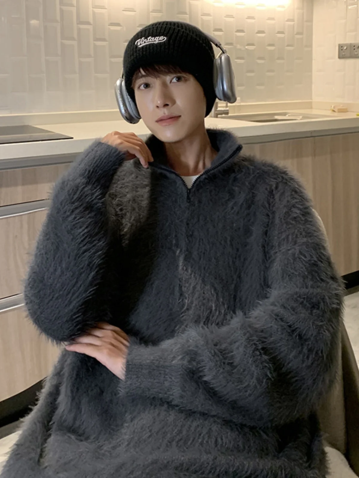 

Мужская толстовка с высоким воротником на молнии, повседневная, свободного кроя, в американском уличном стиле, имитация норки, теплая зимняя верхняя одежда