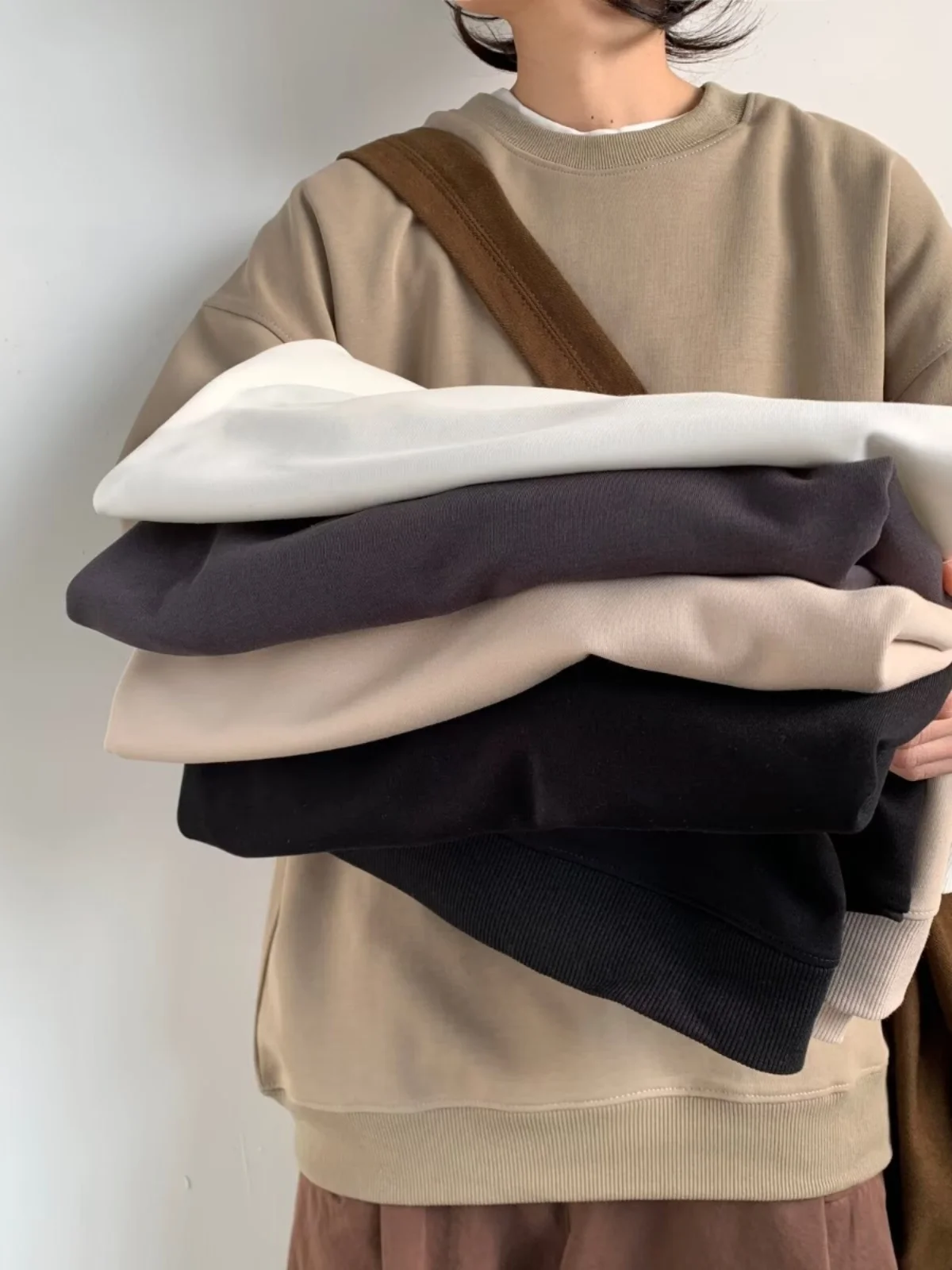 

Мужская толстовка свободного кроя с круглым вырезом, однотонная, весна-осень, модный бренд, повседневная верхняя одежда