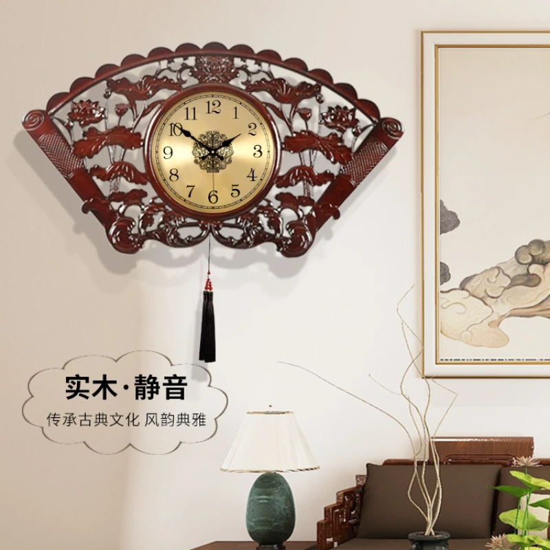 

Wall Clock New Chinese Style Solid Wood Embossed Silent Guest Restaurant Wall Clock Light Luxury Atmosphere Retro Home