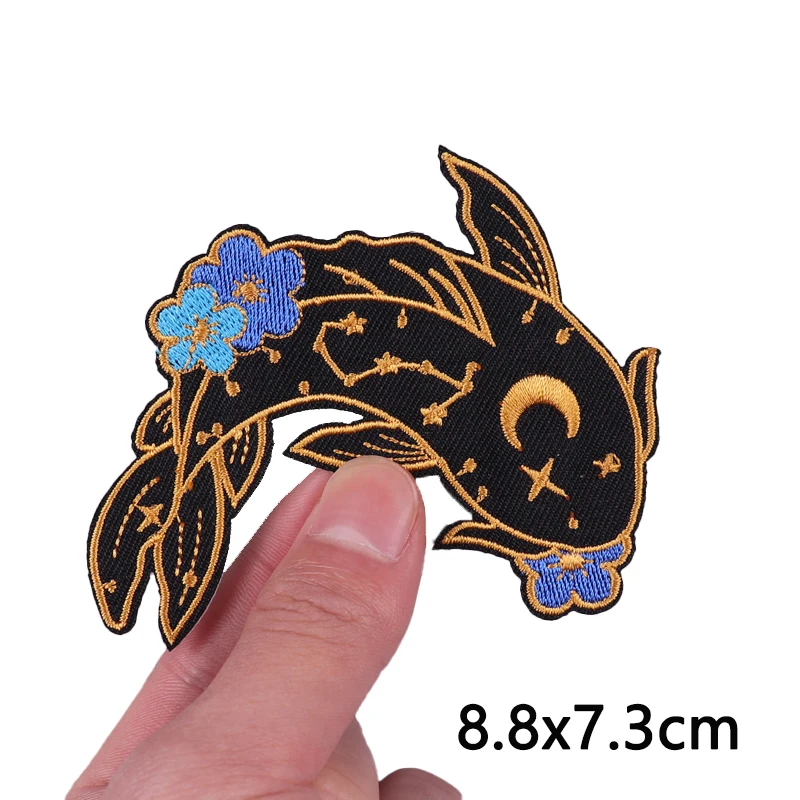 Fisch- und Forellen-Stickerei-Aufnäher für Kleidung, Outdoor, Wave Japan, Lucky Fish Patch, Aufnäher zum Aufbügeln, thermoadhäsiver Aufnäher – Detail 6