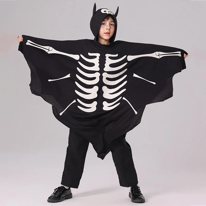 

Kids Boys Vampire Bat Hooded Costume Child Luminous Ghost Bat Cloak Halloween Cosplay Party Performance Clothes Gift