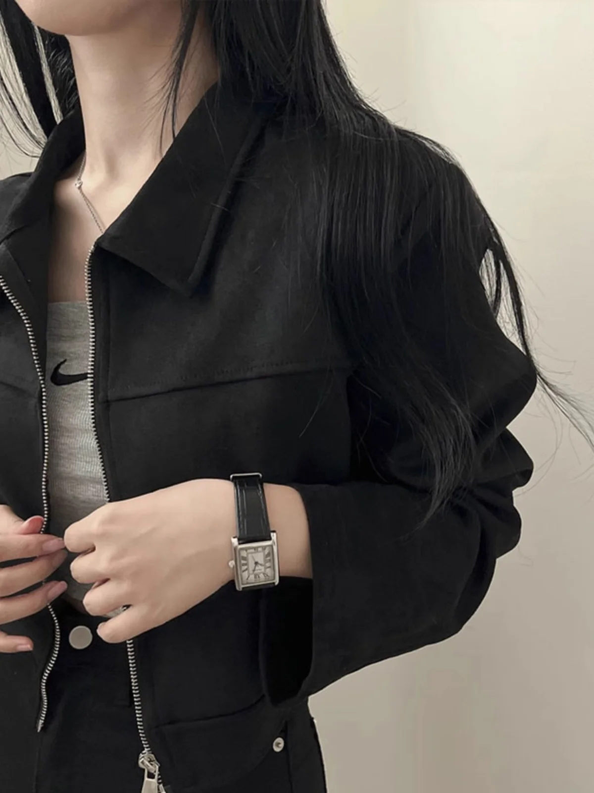 한국 스타일 짧은 가죽 벨벳 자켓 여성 가을 ​​하이 엔드 홍콩 복고풍 칼라 긴 소매 블랙 자켓 짧은 겉옷