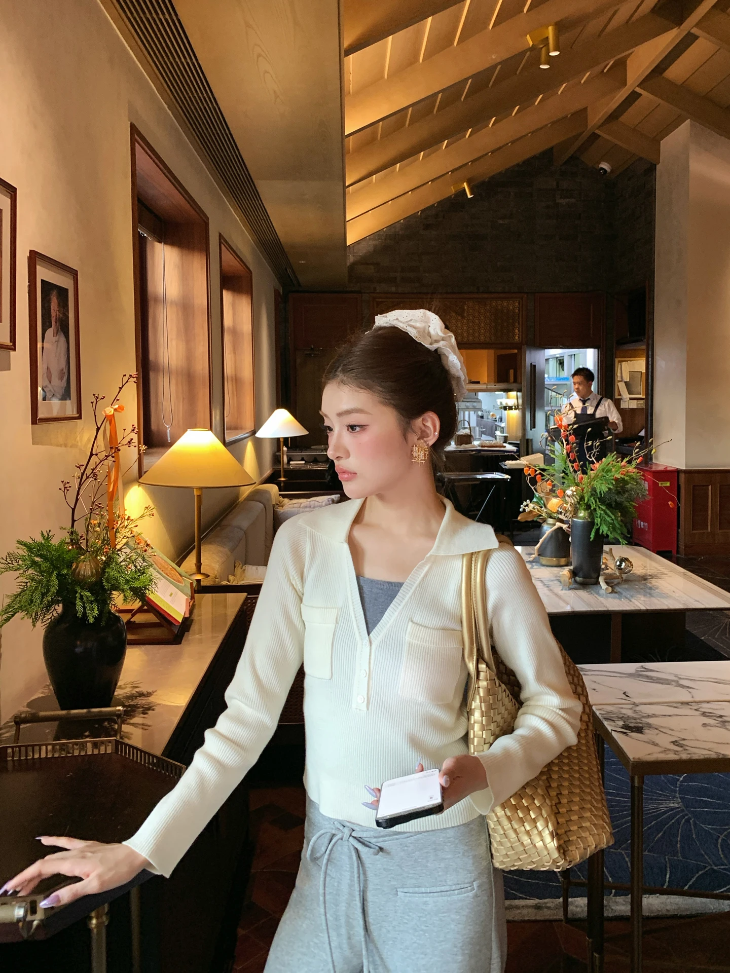 

Women's Slim Fit Wool Blend Knit Top Beige Fake Two-Piece Design Winter Korean Sle Inner Wear Base Layer V-Ne ort Sve