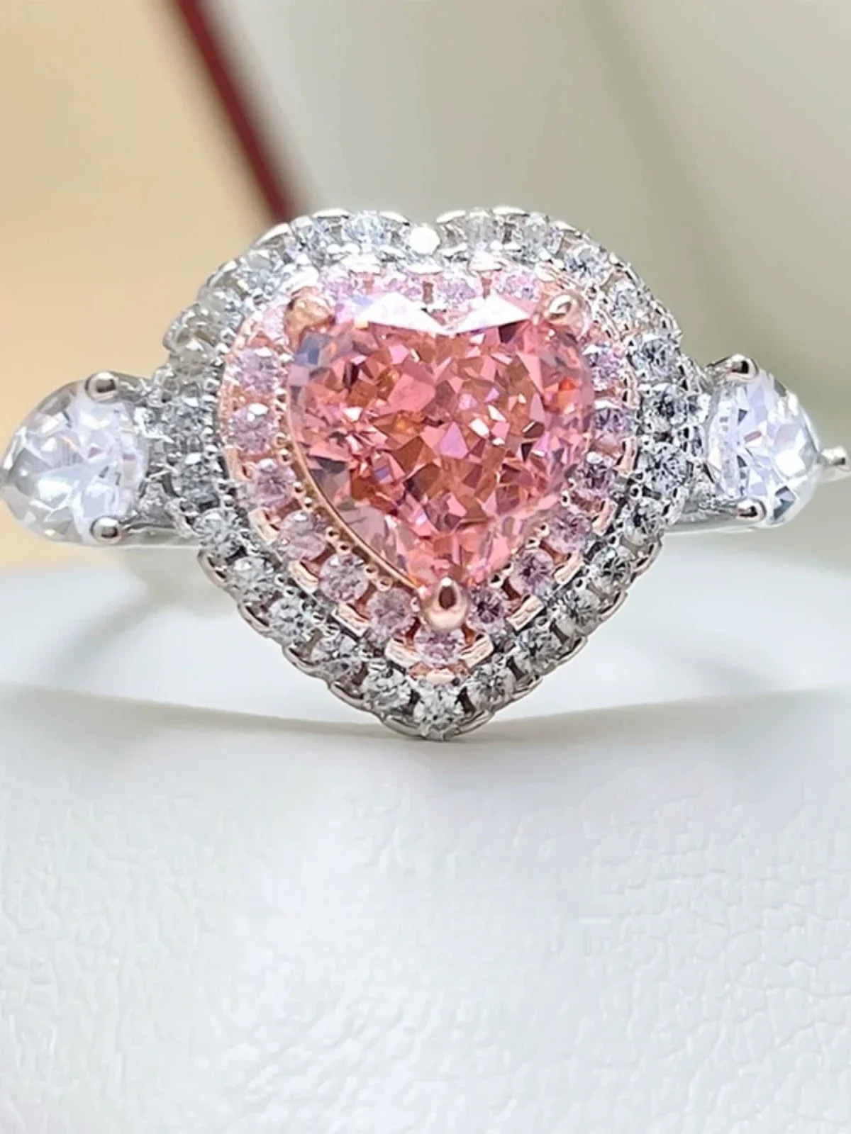 Sweet and Fashionable Papalacha Pink Diamond Ring Paired with Heart-shaped S925 Silver High Carbon Diamond Engagement Jewelry