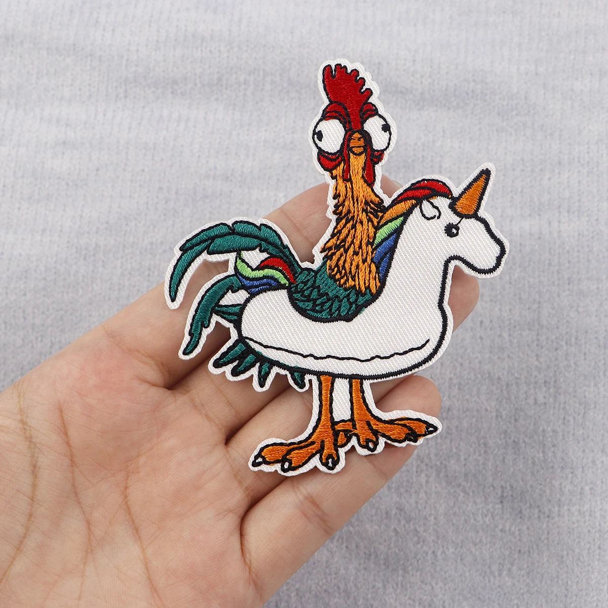 Funny Chicken Cartoon Embroidered Patches on Clothes DIY Animal Applique Clothing Thermoadhesive Patches For Clothing Stickers