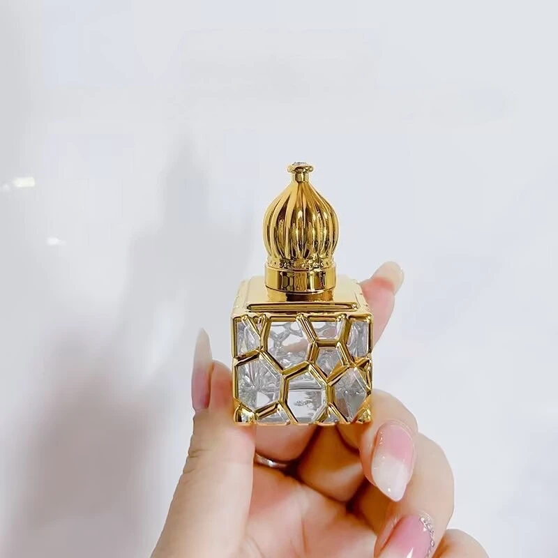 10ml ลูกกลิ้งแก้วสแควร์ขวดน้ําหอมม้วนขวด Travel Empty Parfum คอนเทนเนอร์ตัวอย่าง