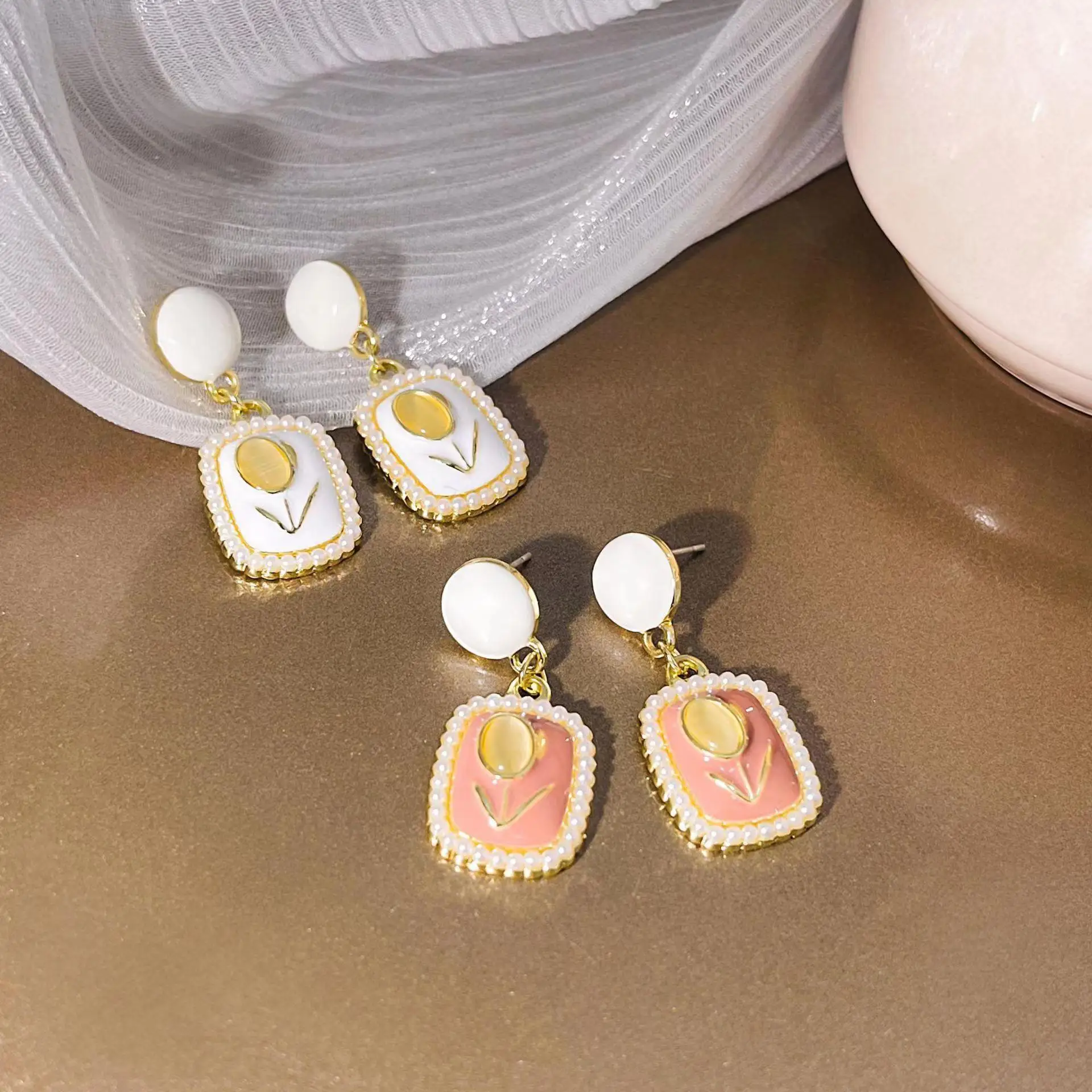 Pearl opal tulip stud earrings gentle square earrings fashion temperament women's drop earrings