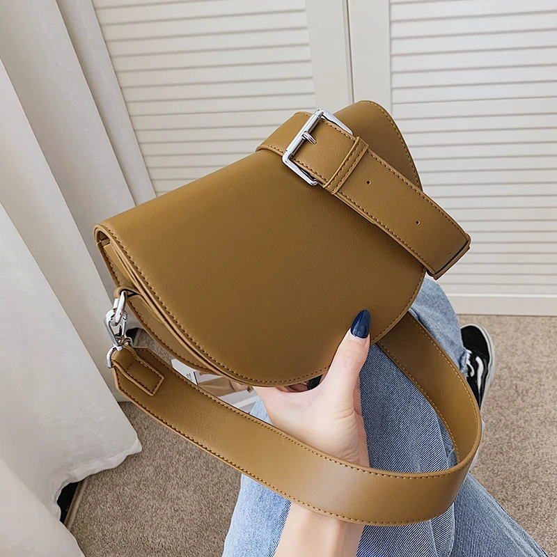 Lizzytsu Vintage Saddle Crossbody Bags For Women Korean Casual Streetwear Shoulder Bags Solid Luxury Design Fashion Handbag