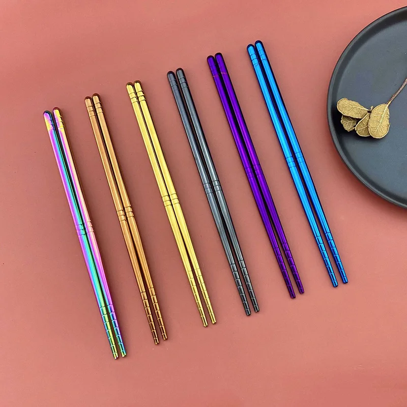 Juego de palillos de Sushi reutilizables, 10 pares, de acero inoxidable, antideslizantes, comida japonesa, palillos de Metal chinos y coreanos, aptos para lavavajillas
