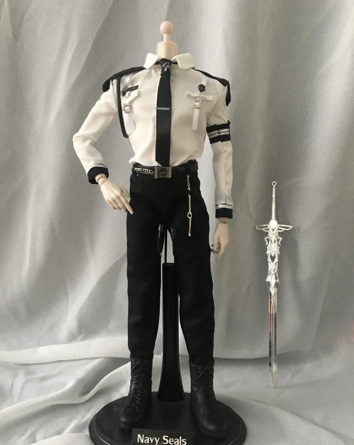 1/6 BJD Doll Xavier セイヤ Seiya Shen Xinghui Love and Deepspace Love Game Realistic Model Figurine Full Set Head 30cm Tall Art