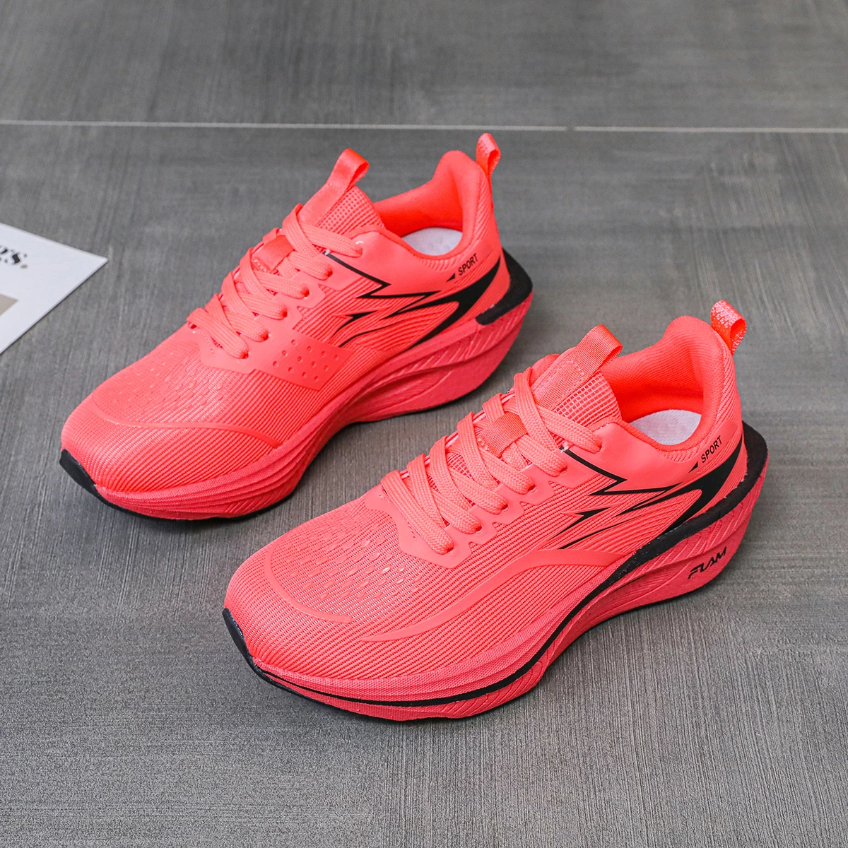 

Men's Casual Sneakers Breathable Luxury Trainer Race Shoes Fashion Loafers Running Shoes for Male