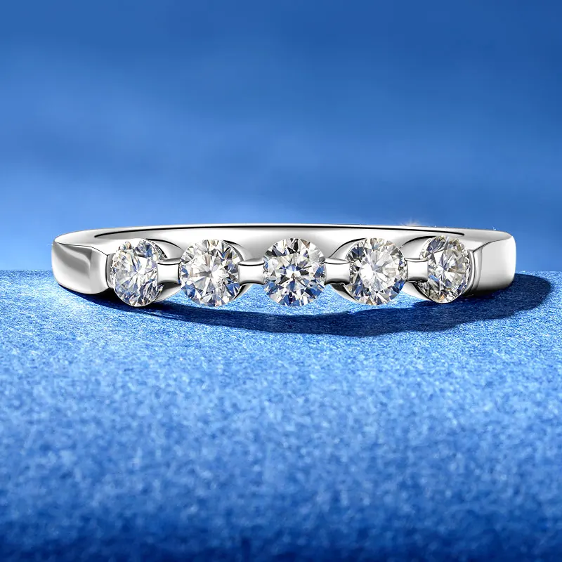 

Ehhai D VVS1 Five Round Cut Moissanite Diamond Engagement Ring for Women Real 925 Sterling Silver Wedding Band Fine Jewelry Gift