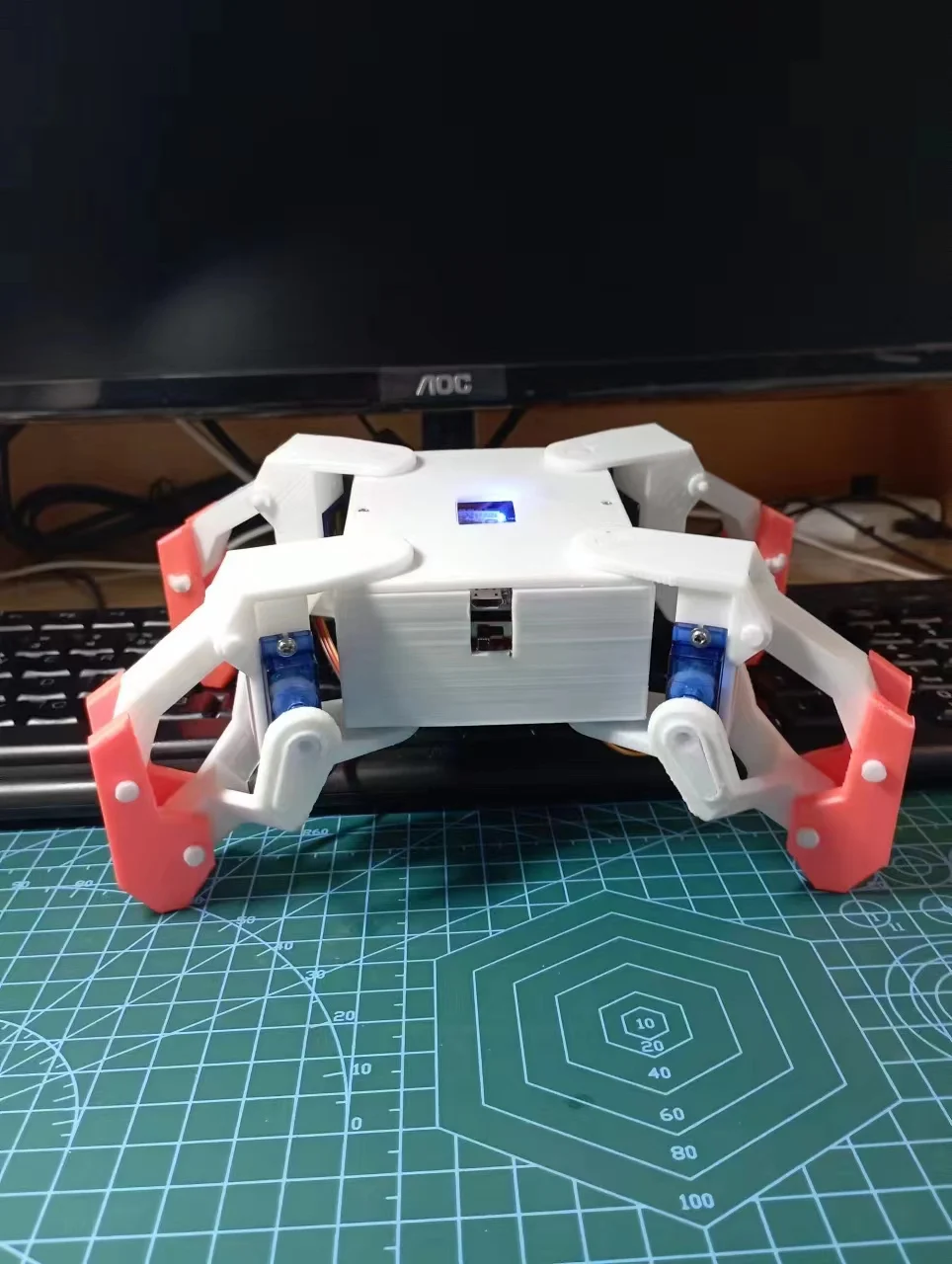 Rememcontrol-Robot bionique araignée quadrupède 4 DOF, imprimante 3D pour Ardu37, avec kit vapeur programmable ESP8266 WIFI