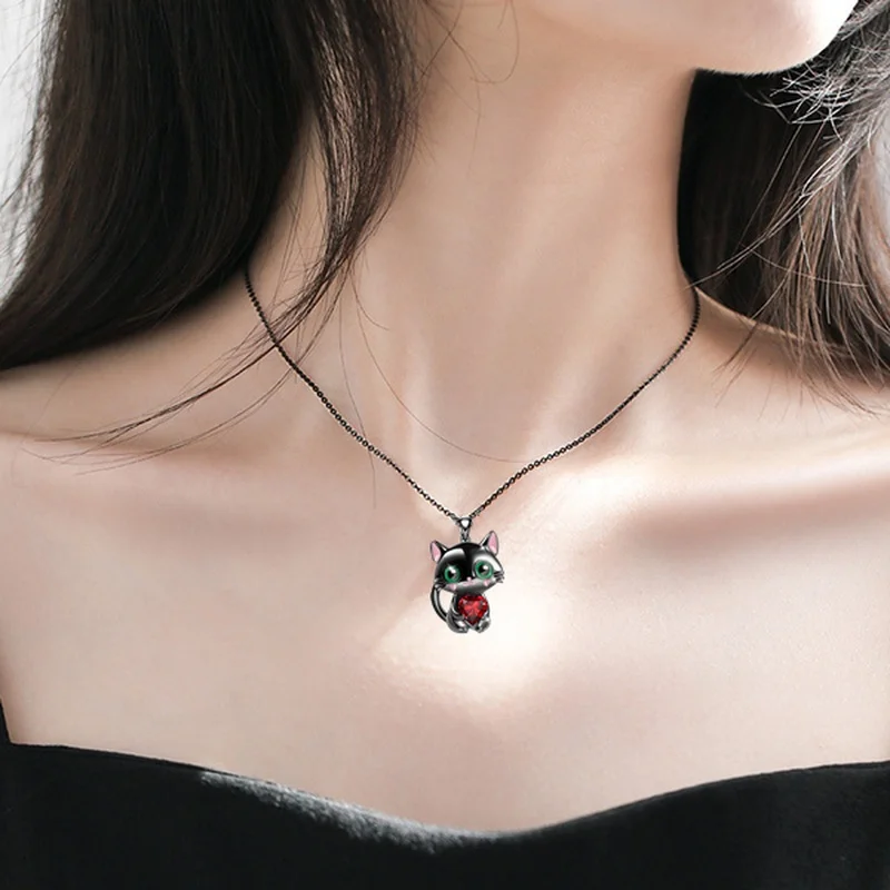 Fashion Creative Black Cat Necklace Heart Crystal Pendant Engagement Necklaces for Women Animal Jewelry Party Anniversary Gift