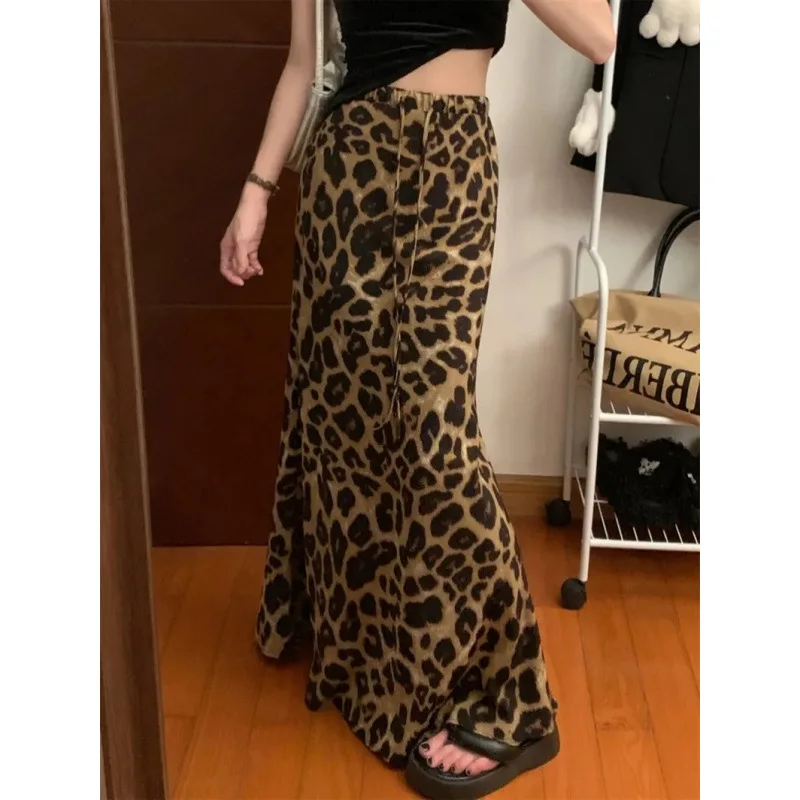 Retro Leopard Print Skirt Summer 2026 New High Waist Thin Pendant Fishtail Long Dress Women's Clothing