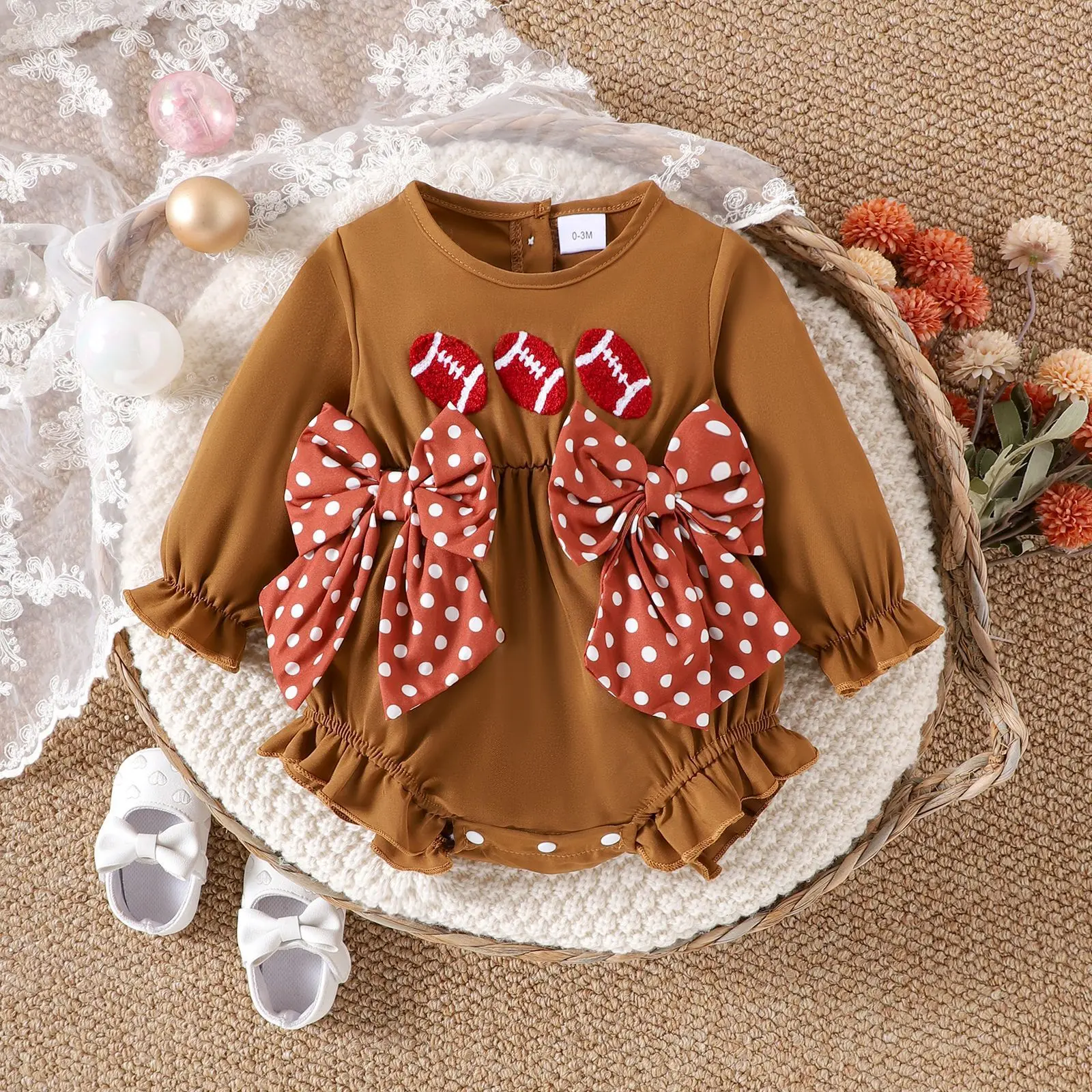 

Весенние комбинезоны для маленьких девочек с бантом и аппликацией, комбинезоны для новорожденных девочек с круглым вырезом, детские боди для маленьких девочек, комбинезон для маленьких девочек