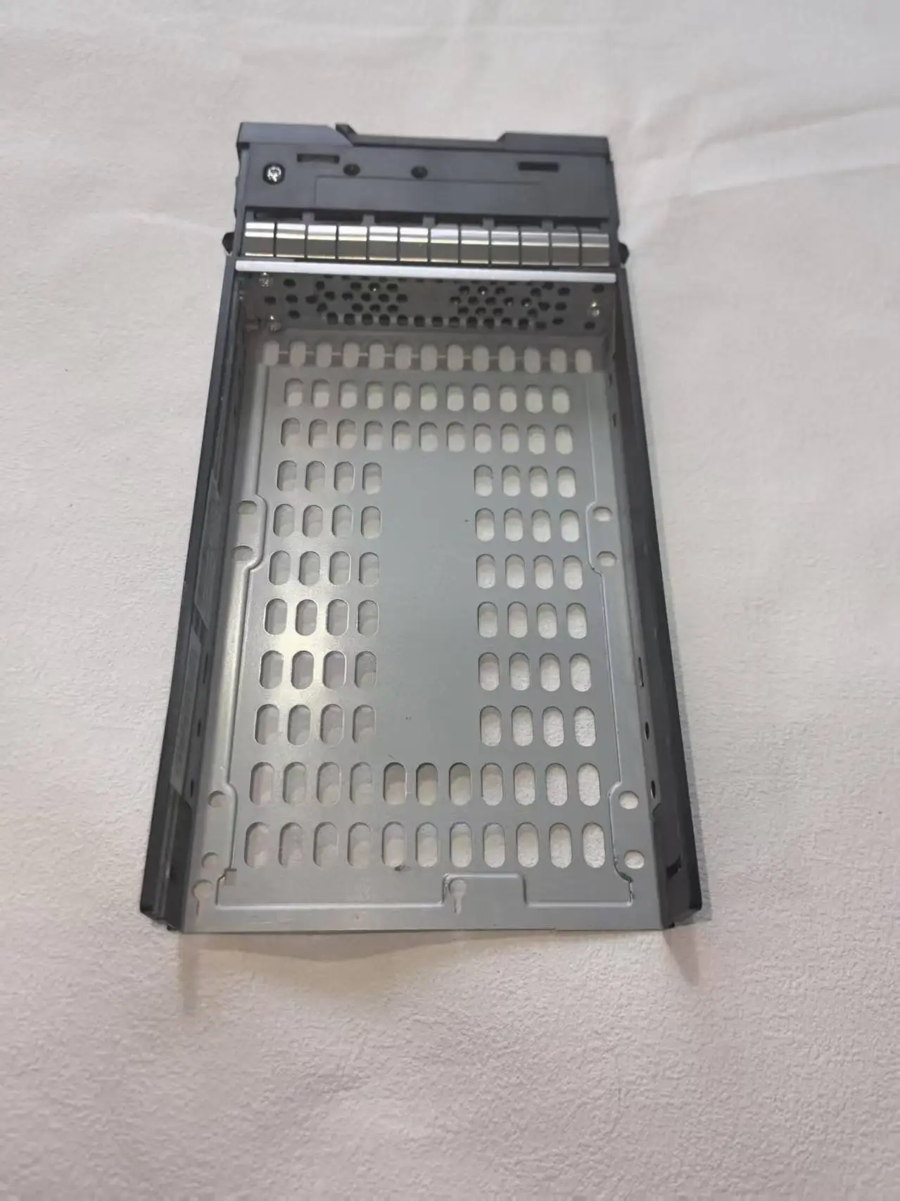 ถาดฮาร์ดไดรฟ์สําหรับ 3.5 "ไดรฟ์ลิ้นชักสําหรับ 2060 1060 P14406-001 Hotswappable กรณี 3.5 นิ้วถาด