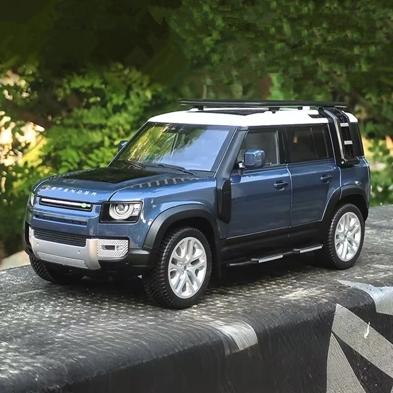 1/18 Range Land Rover Defender SUV Alloy Car Model Diecast Metal Toy Off-road Vehicle Car Model Sound Light Simulation Kids Gift