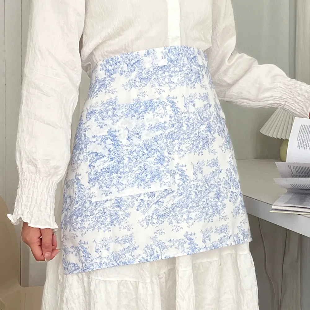 Ink Printed Waist Apron for Women Cotton Korean Style Home Baking and Coffee Shop Work Apron