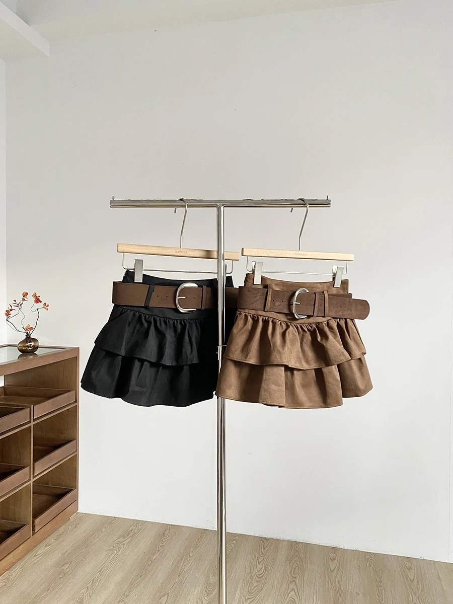 Fashionable Khaki Suede Short Skirt Women's Autumn 2025 New Korean Style High Waist Anti-Light Commute Cake Skirt