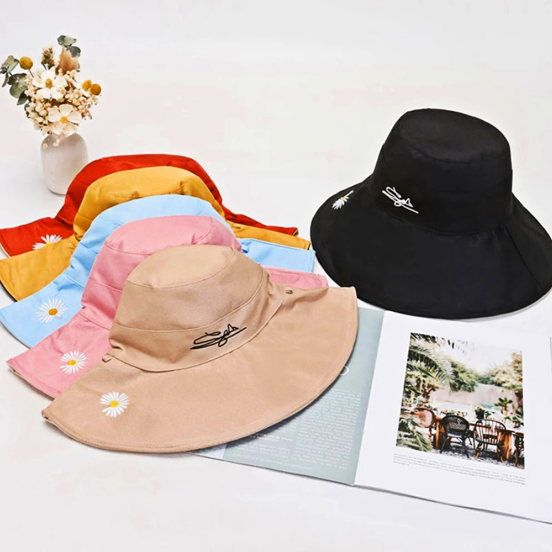 

Женская шляпа с защитой от УФ-лучей, корейское издание, шляпа от солнца в японском стиле, летняя шляпа с маленькой маргариткой, 2024