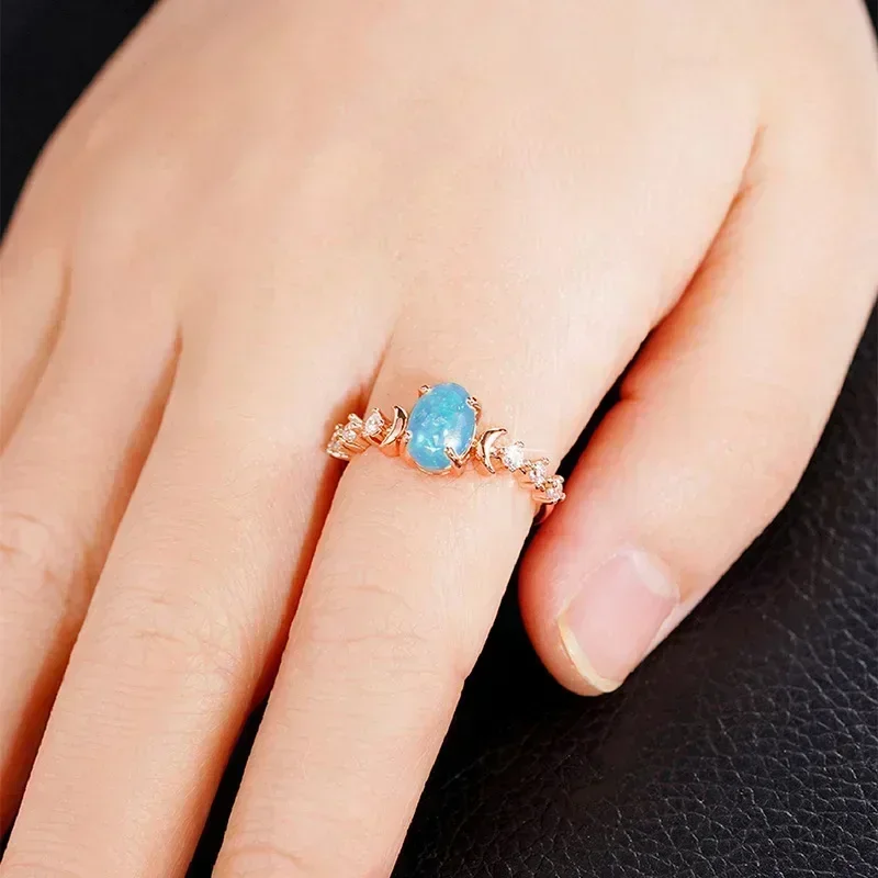 Oval Shaped Moonstone Curved Moon Ring, New Elegant and Personalized, Light Luxury, Jewelry Accessory for Attending Banquets