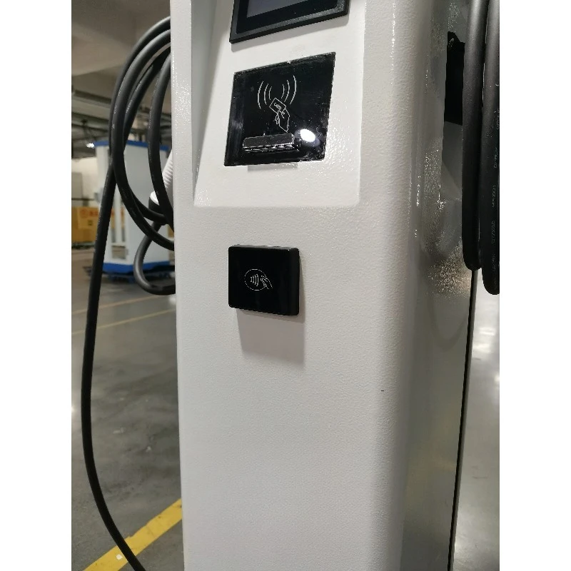 شاحن AC EV قائم على الأرض من النوع 2 جيجابايت/T IP55 44KW 32A مع دفع بطاقة الائتمان POS #3