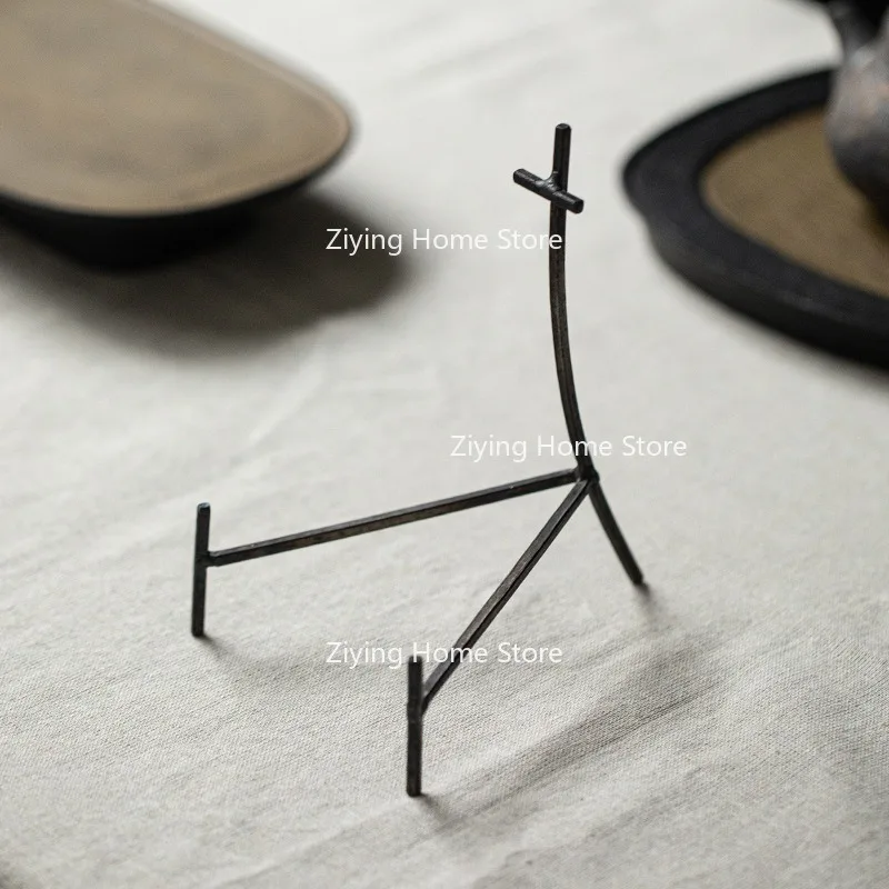 

Подходит для стоек из кованого железа, кронштейнов для обеденных подносов и стеллажей для хранения орнаментов.