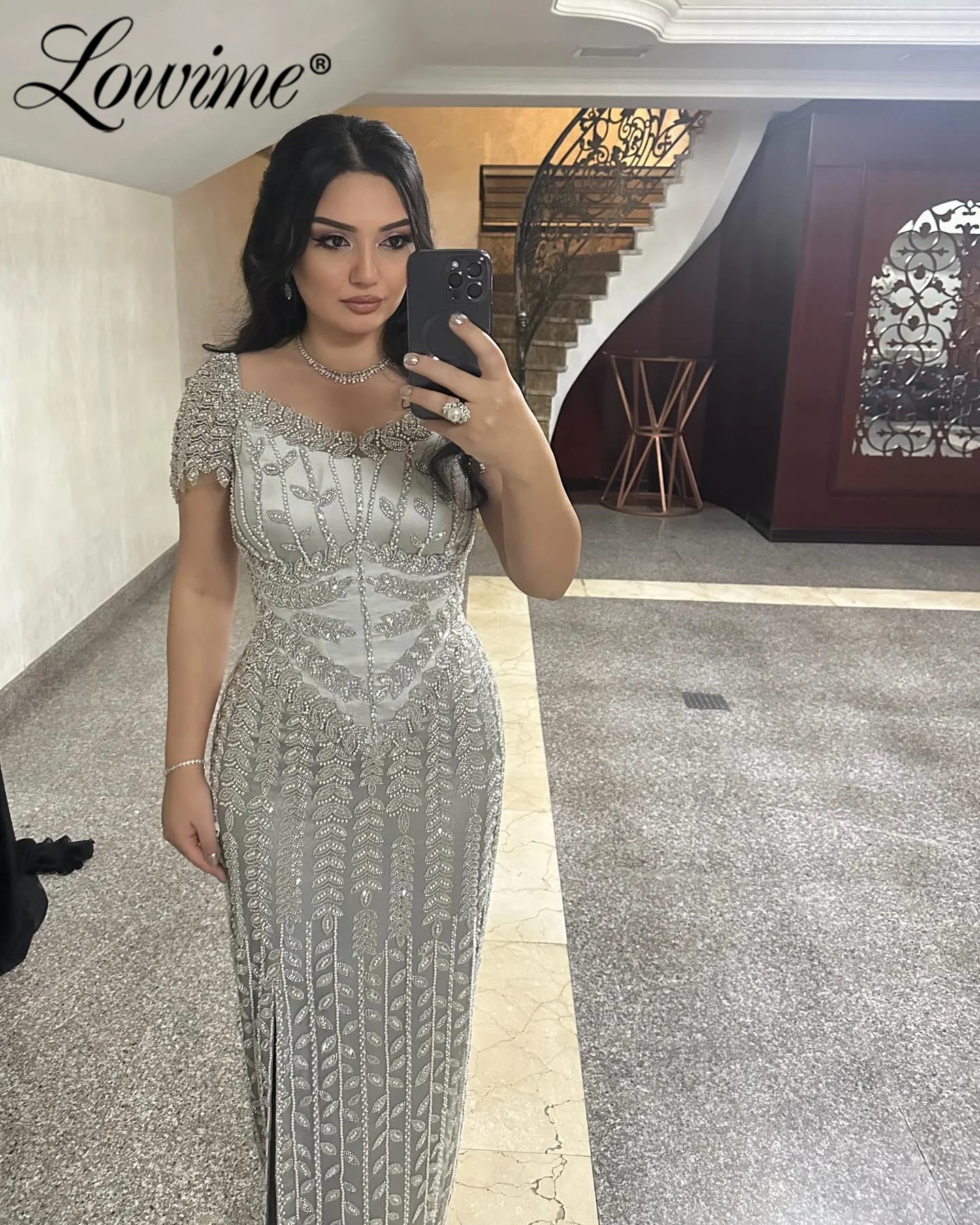 Elegant Heavy Beads Silver Evening Dress Arabic Aso Ebi Prom Dress Customized Party Second Reception Birthday Engagement Gowns