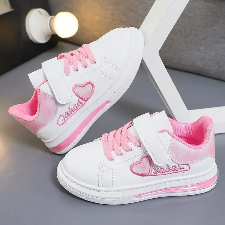 Children's Shoes 2023 Summer New Kids Fashion Casual Sports Shoes Hook & Loop Love Embroidery Princess Girls Sneakers Versatile