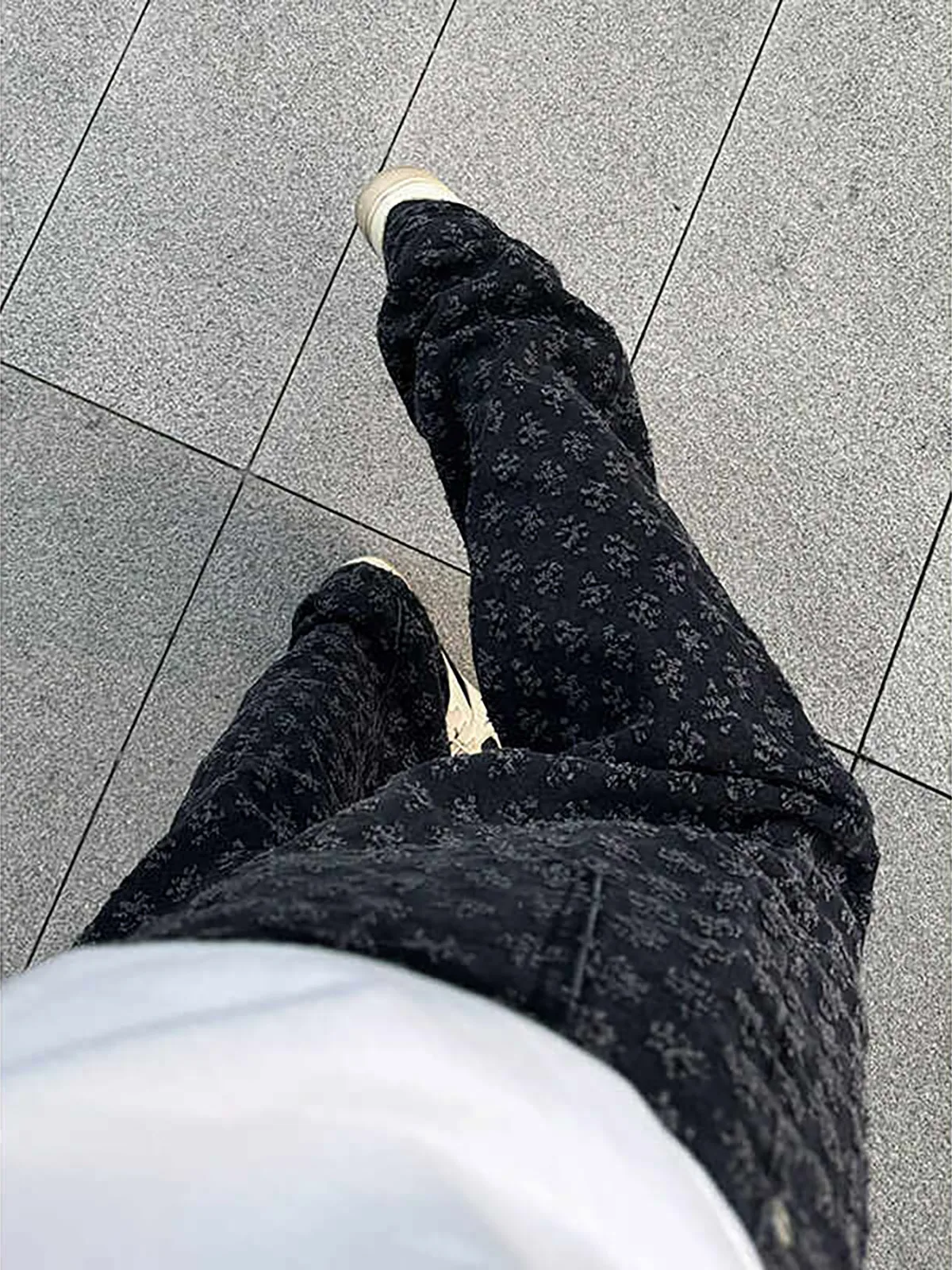 Waed Embroidered De…