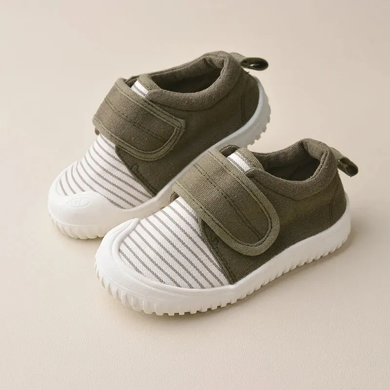 New Arrivals Unisex Toddlers Outdoor Light Weight Green Strip Breathable Canvas Sneakers Flat First Walking Shoes EW9S02