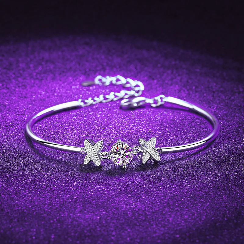 

S925 Silver White Gold Plated 1CT D Color Moissanite X Letter 4-Prong Bracelet for Women, Exquisite Jewelry.