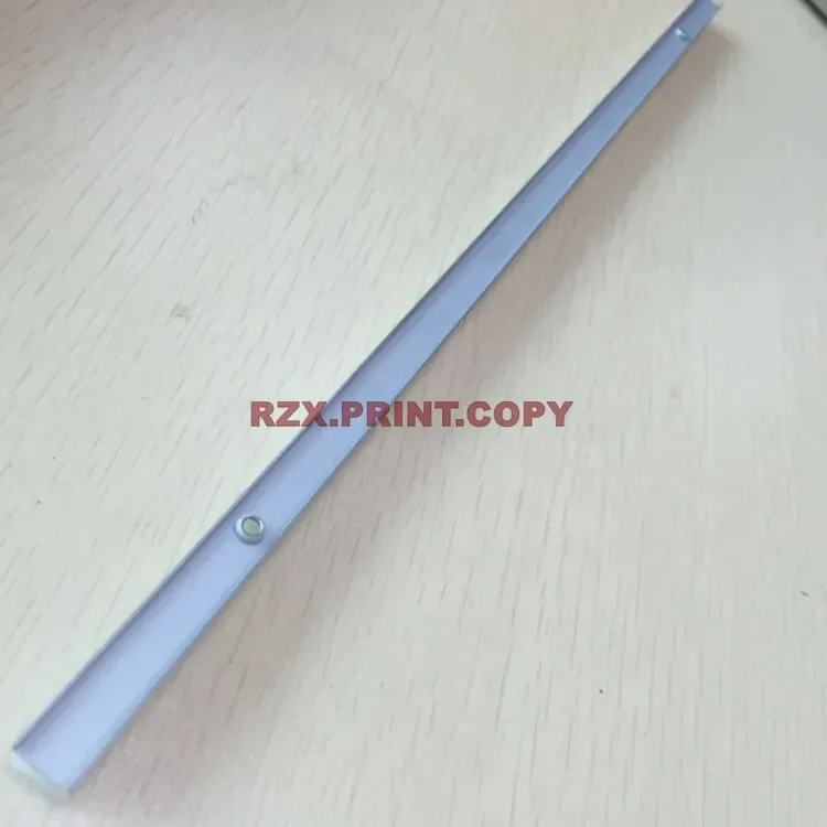 

HIgh Quality Opc Drum Lubricant Bar For Ricoh Aficio MPC2010 C2030 C2050 C2551 C2550 Drum Wax trip Copier Printer Parts