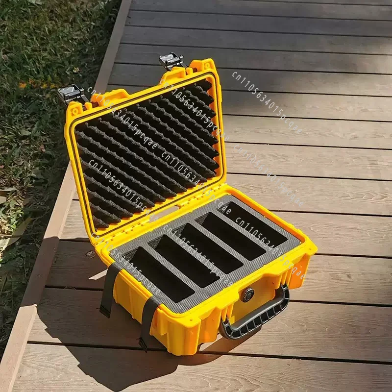 Portable Waterproof Folding Knife Storage Box for Outdoor Tools, 20/24/32/36 Slots