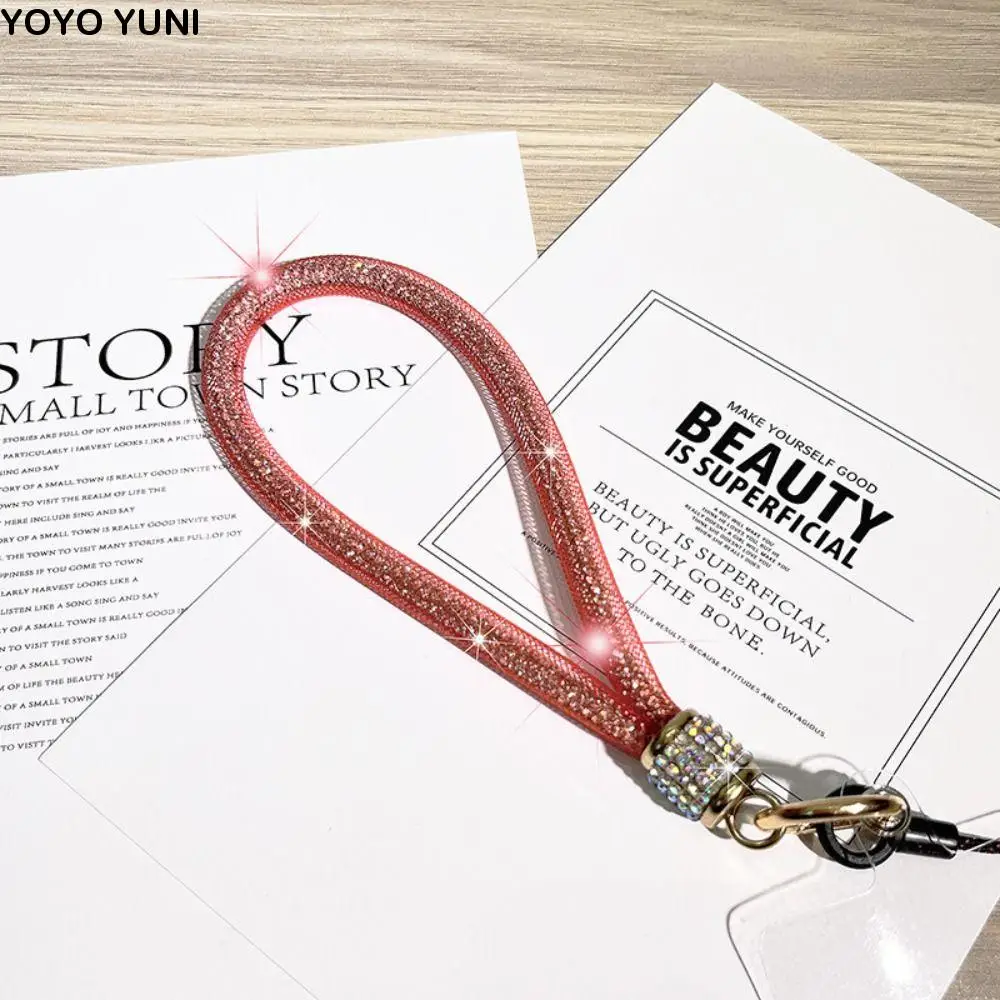 

Hanging Cord Glitter Rhinestone Phone Lanyard Short Wrist Style Luxury Mobile Phone Rope Handheld Anti Loss Mobile Phone Chain
