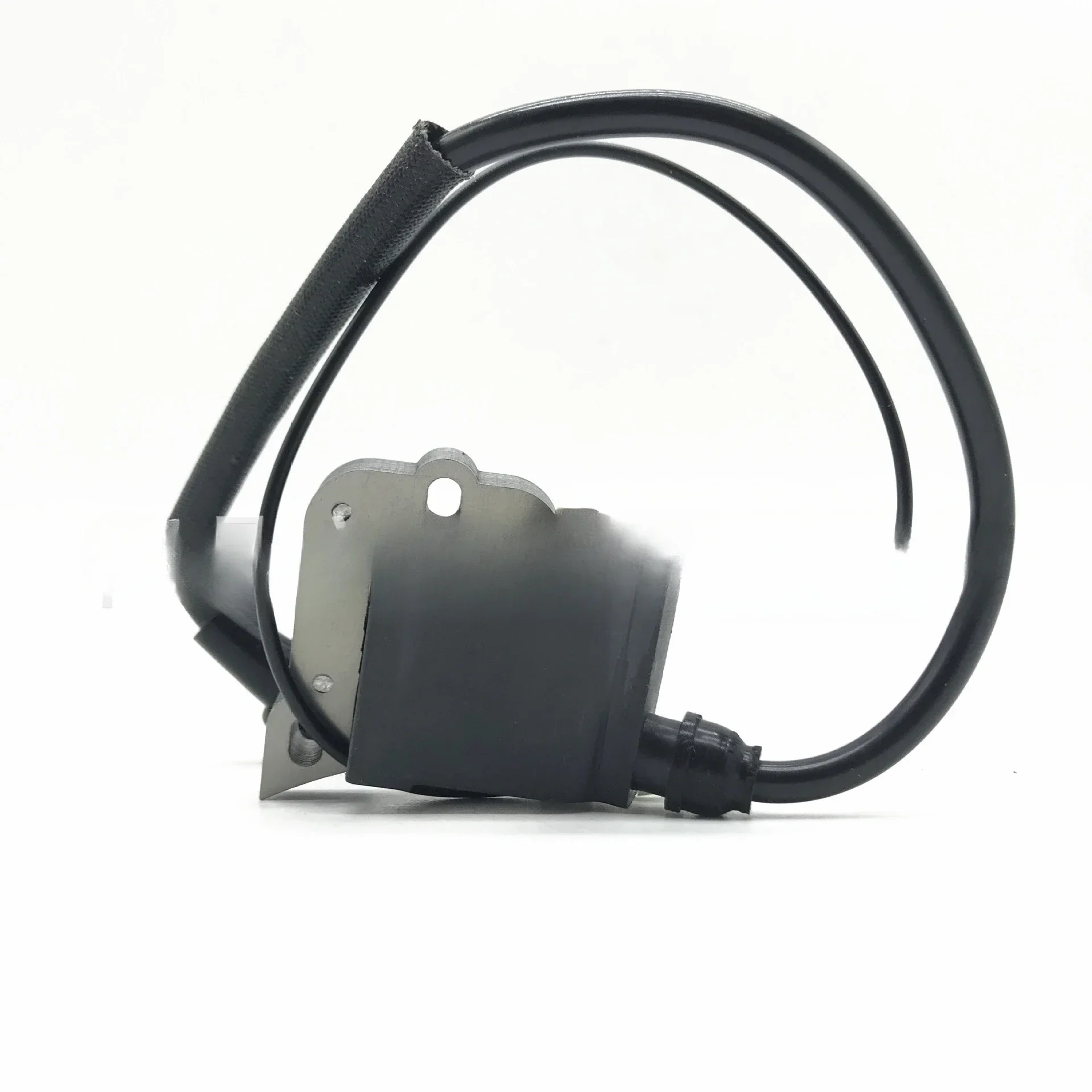 Ignition Coil for Husqvarna 51 55 55 Rancher 61 268 272 272XP Poulan PP415 PP425 PP505 587329601 503901401 544018401 5036202-02