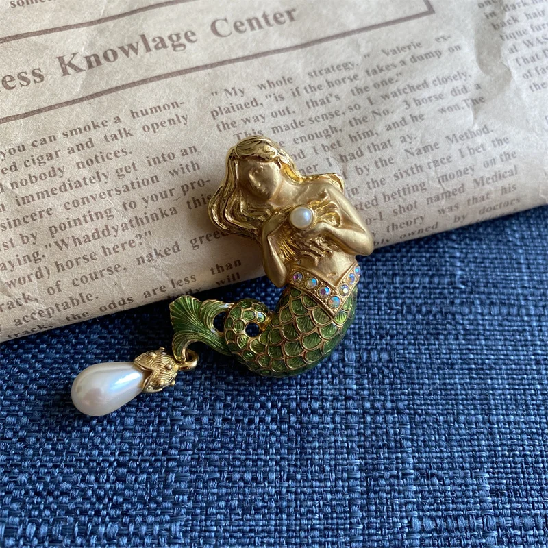 Vintage myth mermaid brooch high quality fashion classic