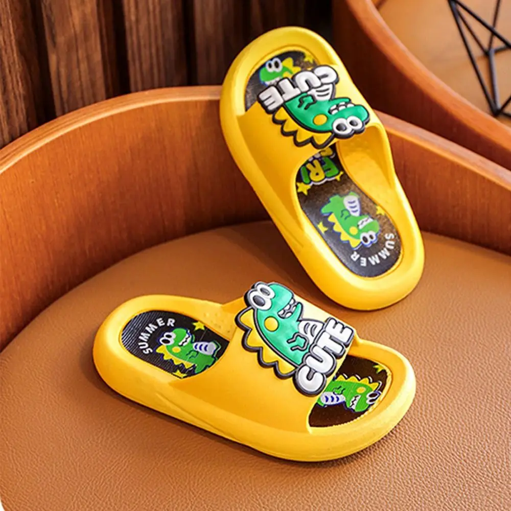 귀여운 만화 공룡 슬리퍼 미끄럼 방지 플랫폼 만화 동물 슬리퍼 단색 PVC 아동용 욕실 샌들 비치용